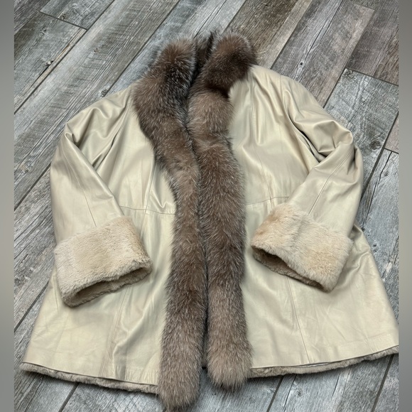 Vintage Genuine Rabbit Fur/Fox Trim Reversible Coat XXXL - Picture 2 of 7